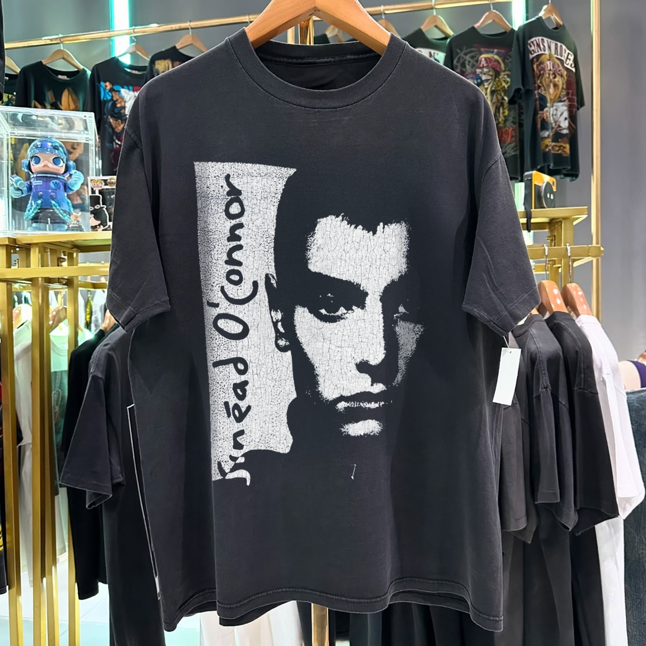 SINEAD O'CONNER RARE 80'S GRAIL WASHED BLACK T-SHIRT