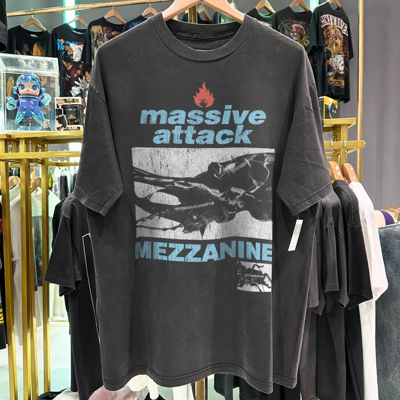 1998 MASSIVE ATTACK MEZZANINE EURO TOUR RARE WASHED BLACK T-SHIRT