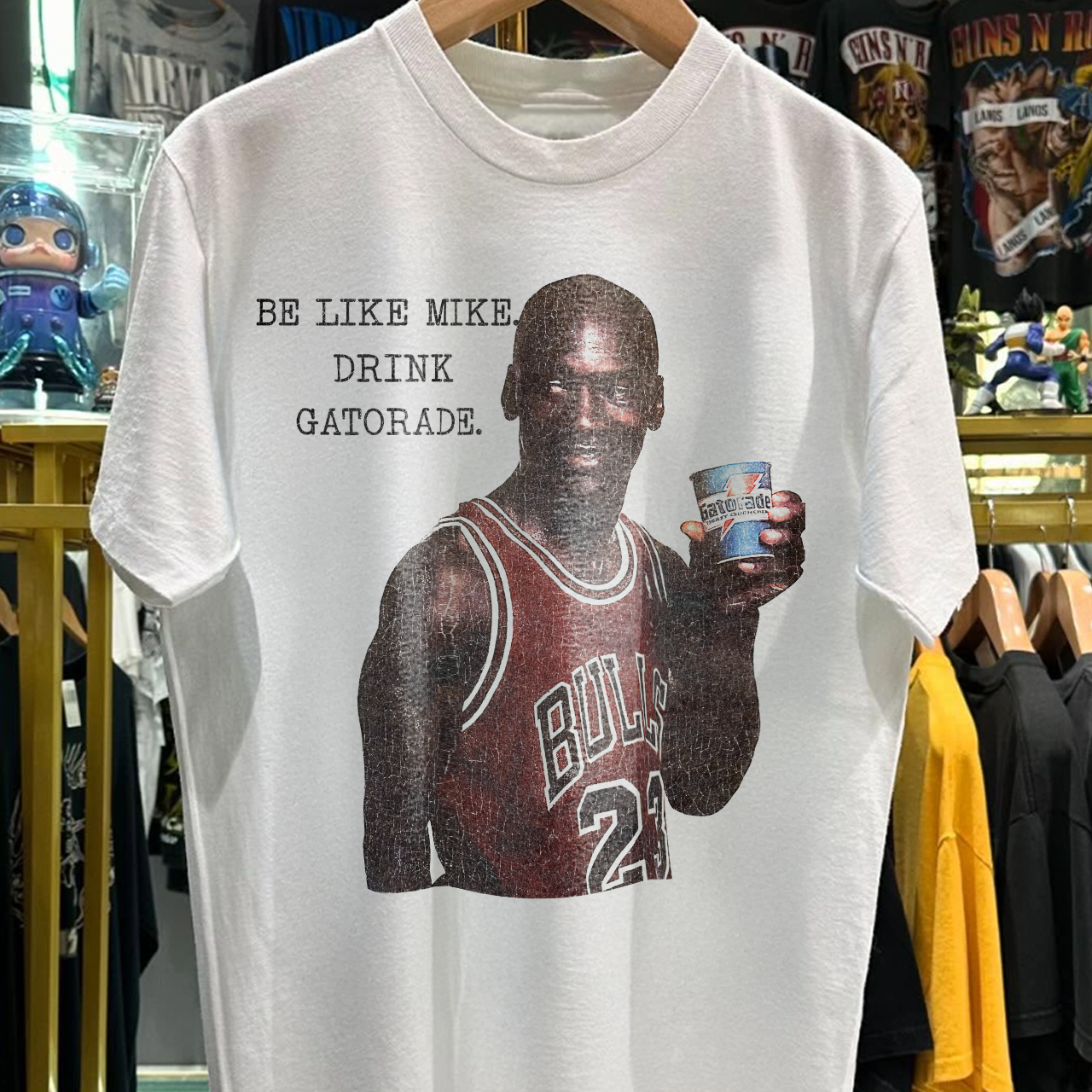 90s BE LIKE MIKE DRINK GAT0RADE RARE WASHED WHITE T-SHIRT