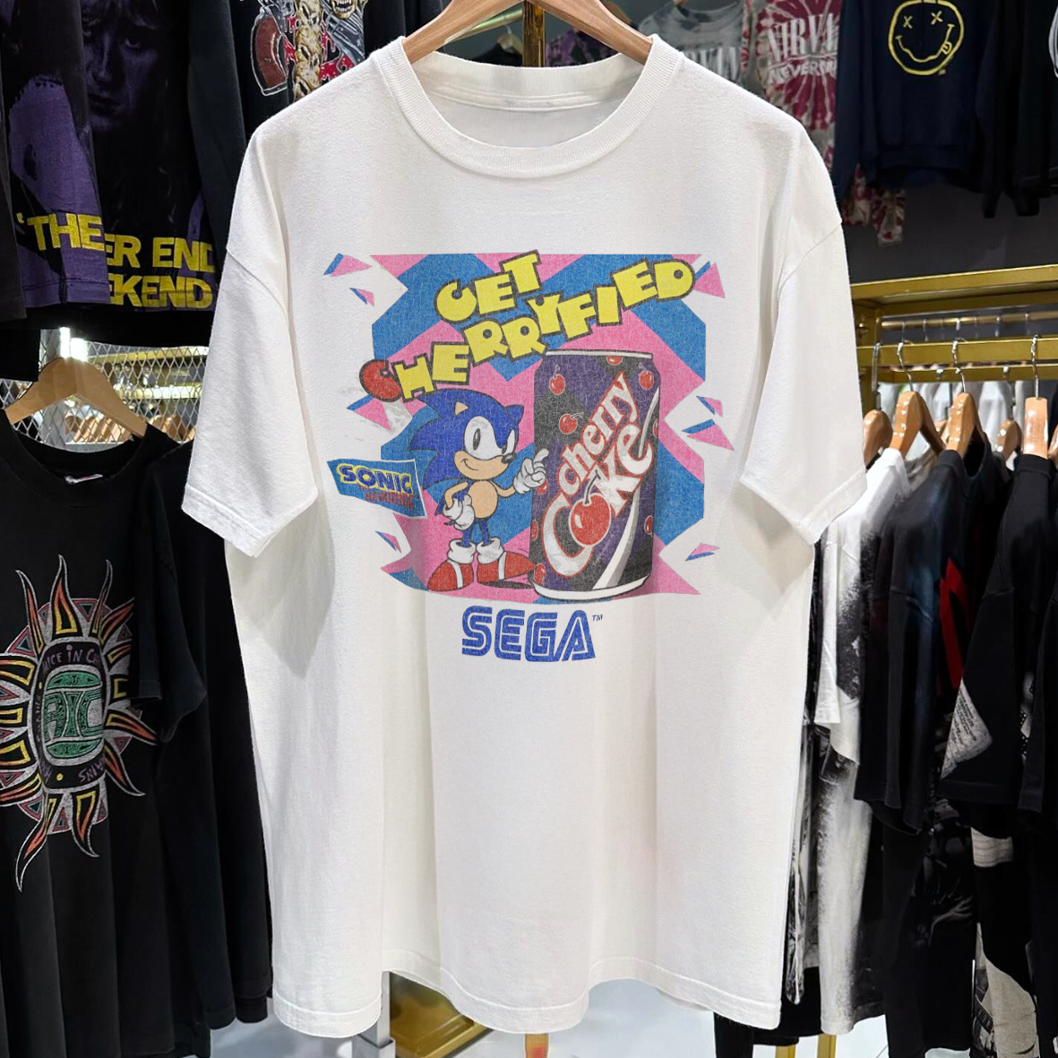 90'S GET CHERRYFIED! CHERRY C0KE X SEGA VINTAGE WASHED WHITE T-SHIRT